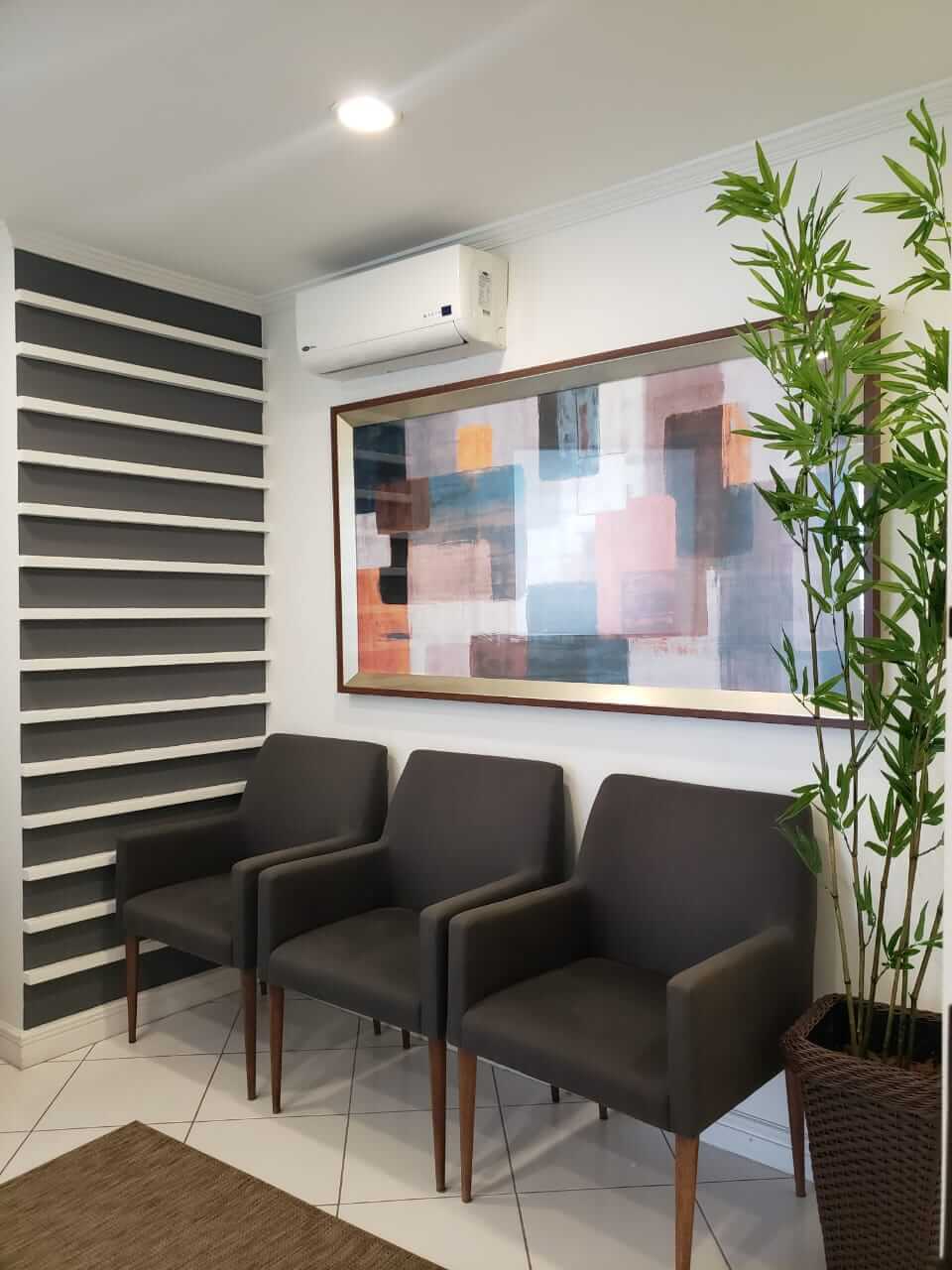 Sala de espera do Consultório de Paula Machado - Odontologia SP